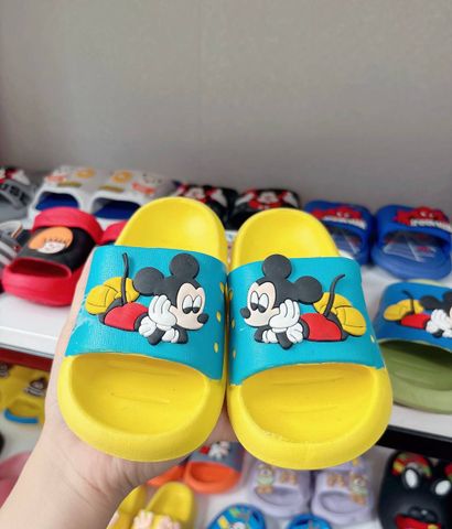 Dép lê micky cute đáng yêu dễ thương chống trơn trượt mùa hè cho bé trẻ em