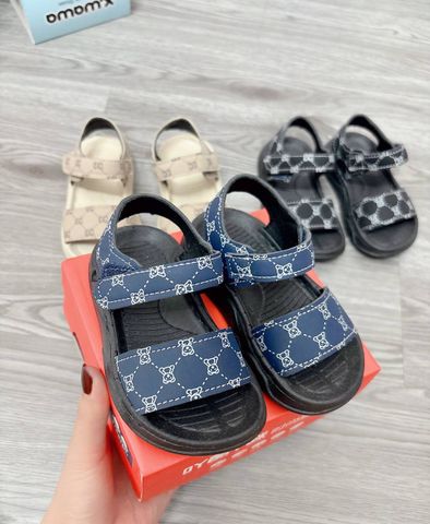 Hàng QC-Dép sandal xăng đan gấu cute chống trơn trượt thoáng khí mùa hè cho bé trai