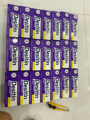Kem chống hăm tã cho bé Desitin Maximum Strength Diaper Rash Paste 136g Usa