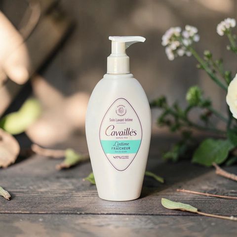 [Nhập khẩu] Dung dịch vệ sinh Cavaillès L’Intime Fraîcheur tươi mát dịu nhẹ 250ml.
