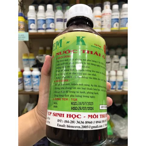 Thuốc xử lí mùi hôi, nước thải GEM K, chuyên xử lí cống, chuồng trại, xuất xứ Việt Nam, chai 1 lít