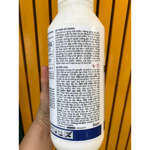 Thuốc diệt muỗi AQUA RESIGEN 10,4 EW, sản phẩm BAYER, chai 1 lít