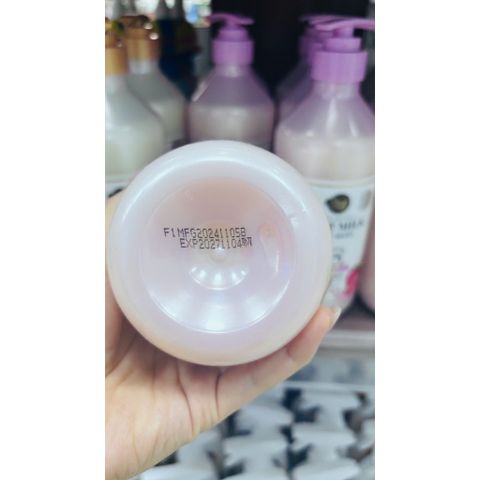 SỮA TẮM DÊ SHOWER MATE GOAT MILK HÀN QUỐC 800ML DƯỠNG ẨM MỊN DA, THƠM MÁT MỖI NGÀY