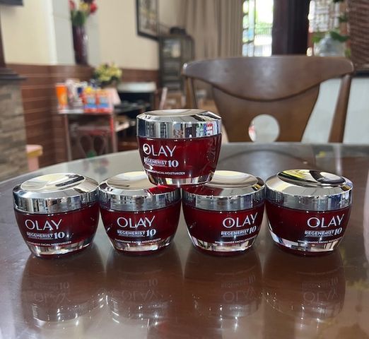 Kem Dướng Da Mặt Olay Mỹ - Chuyên Hỗ Trợ Lão Hóa Làm Đẹp Da Ngày và Đe