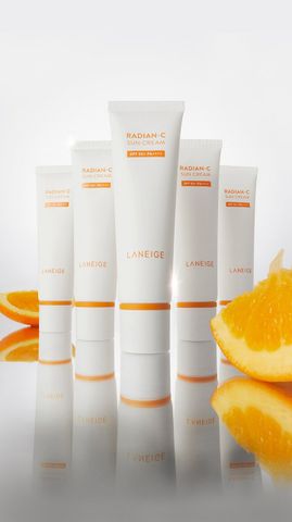 (Móp hộp) Kem chống nắng dưỡng sáng Laneige Radian C Sun Cream SPF50 - Fullsize 50ml Chính Hãng