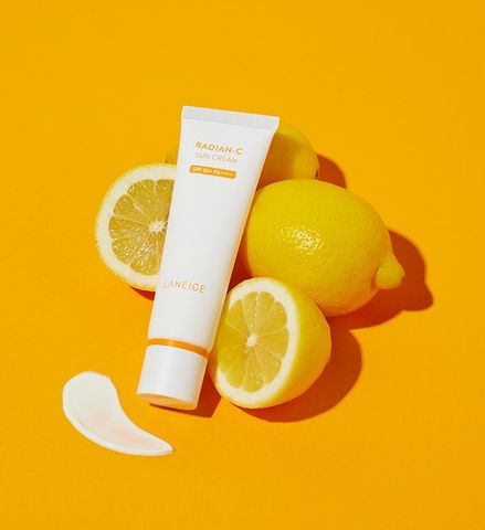 (Móp hộp) Kem chống nắng dưỡng sáng Laneige Radian C Sun Cream SPF50 - Fullsize 50ml Chính Hãng
