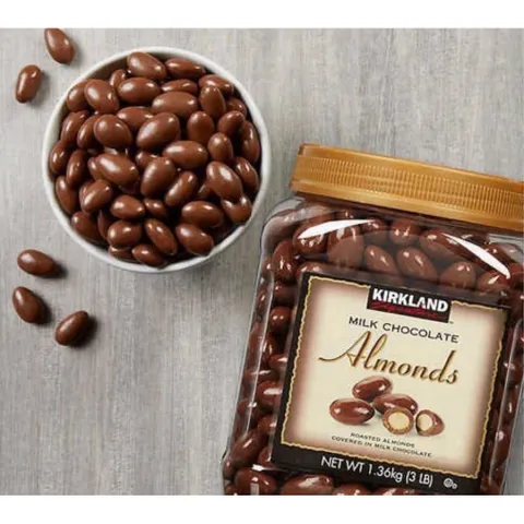 [ hỏa tốc] Kẹo Socola Sữa bọc Hạnh nhân Kirkland Milk Chocolate Almonds 1,36kg