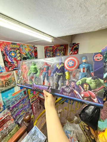 Bộ Mô Hình Siêu Anh Hùng Avengers Hero Series 5 Nhân Vật Có Hiệu Ứng Đèn YK5990-16A