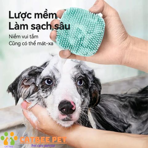 Bàn Chải Tắm Silicon Tạo Bọt Massage Có Chỗ Đựng Sữa Tắm Cho Chó Mèo