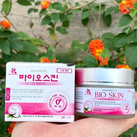 Kem Hàn Quốc dưỡng ẩm mềm da, bôi hăm Bio Skin