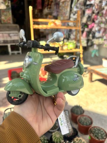 Đồ chơi nhựa - Xe vespa chạy trớn