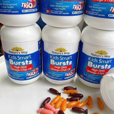 Viên uống DHA Trio Hỗ Trợ  Phát Triển Não Bộ Nature's Way Kids Smart Burst High DHA Omega-3 Fish Oil 180 viên - S/P Chuẩn Úc
