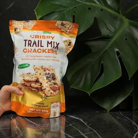 Bánh Crackers Giòn Tropical Fields Crispy Trail Mix 394g Nhập Khẩu Chính Ngạch
