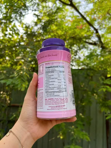 Kẹo dẻo giúp tóc, da, móng khỏe đẹp -  Nature’s Bounty Hair Skin & Nails Gummies của Mỹ (230 viên)