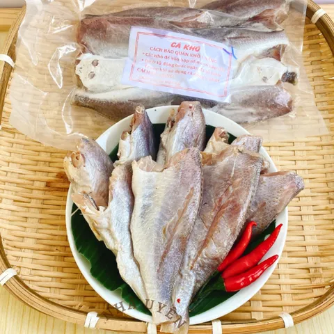Hỏa tốc-HCM. Khô cá đù 1nắng36-40CON,thơm ngon,không mặn,đạc sản Cần Giờ
