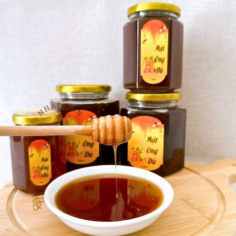 Mật ong dú nguyên chất Không pha đường,Ong lấy mật 100% từ hoa tự nhiên tăng đề kháng,đơn 700k tặng quà trực tiếp