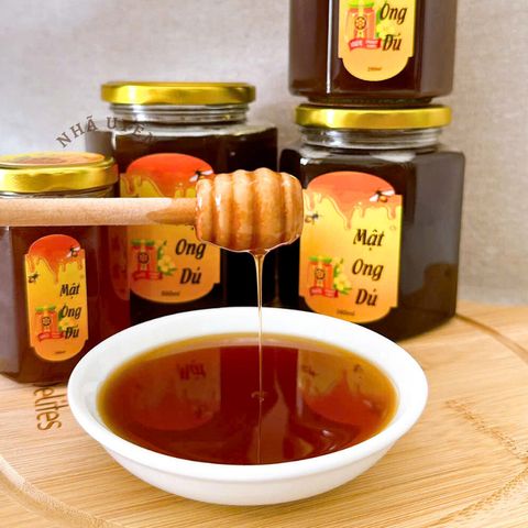 Mật ong dú nguyên chất Không pha đường,Ong lấy mật 100% từ hoa tự nhiên tăng đề kháng,đơn 700k tặng quà trực tiếp