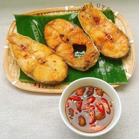 Hỏa tốc-HCM .Khô Cá Dứa 1 Nắng Cần Giờ Dạng Khoanh Chuẩn 2 Sọc,không mặn