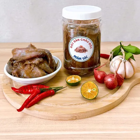 Mắm cá sặc nguyên chấtc,ủ bằng đường thốt nốt không chất bảo quản, đơn 800k tặng quà