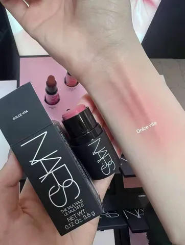 Má Hồng dạng thỏi Nar s màu Dolce Vita