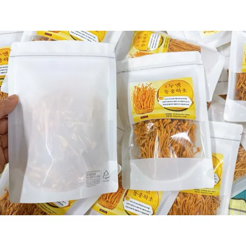 Nấm Đông Trùng Hạ Thảo Hang Quốc Sấy Thăng Hoa Túi 50g