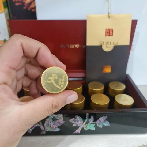 Đạm sâm trầm hương GongJinBo Hyunwoon Hàn Quốc hộp khảm trai 10 viên