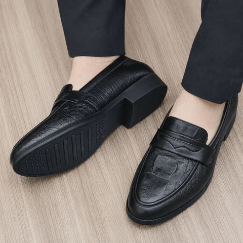 ( BAN L10 ) Giày lười in vân sần gắn băng thủng, Giày da công sở thiết kể thanh lịch đế cao 3cm có khâu