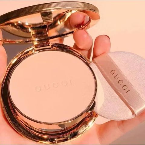 Phấn Phủ Gu.c.c.i Poudre De Beauté Mat Naturel kiềm dầu lâu trôi kháng nước fullsize fullbox