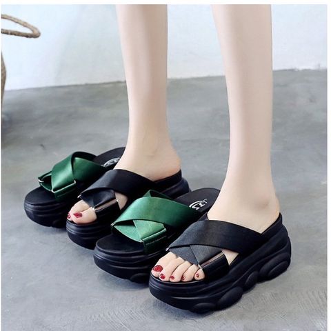 (THANH LÝ) Dép Đế Xuồng Tăng Chiều Cao AG77