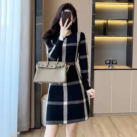 Đầm Len Kẻ Sọc Giản Dị Lịch Sự Ôm Dáng AL99