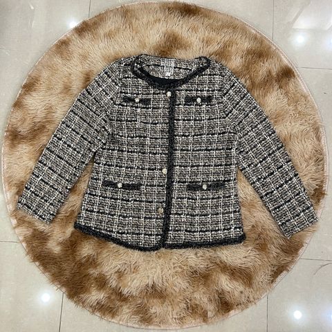 Áo Khoác Dạ Tweed Mùa Xuân Cho Mẹ Lịch Sự AD35