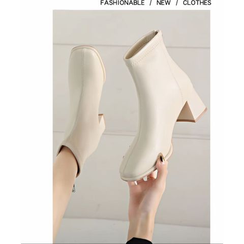 (HÀNG THANH LÝ GIẢM GIÁ) Boot Da Mềm Đế Vuông Êm Chân AG88