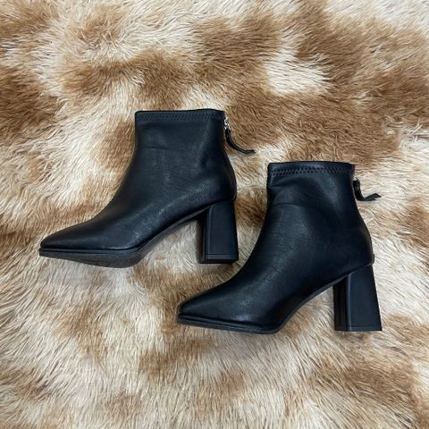 (HÀNG THANH LÝ GIẢM GIÁ) Boot Da Mềm Đế Vuông Êm Chân AG88