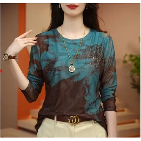 Áo Thun Nữ Lưới In Hình Dài Tay Cổ Tròn SM105