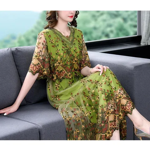 Đầm Hoa Dự Tiệc Trung Niên Che Bụng Sang Trọng VH18