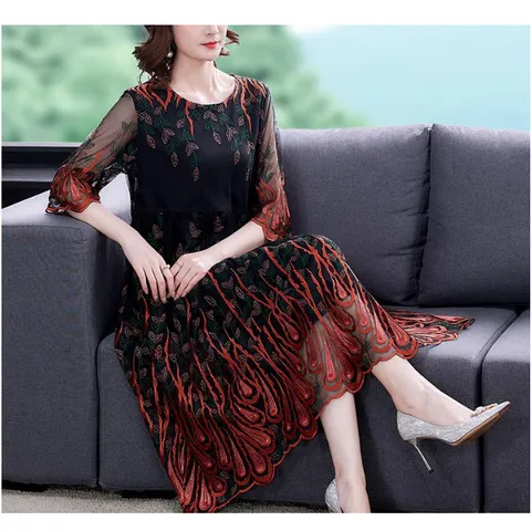 Đầm Thêu Sang Trọng Phong Cách Phương Tây Dự Tiệc VH92