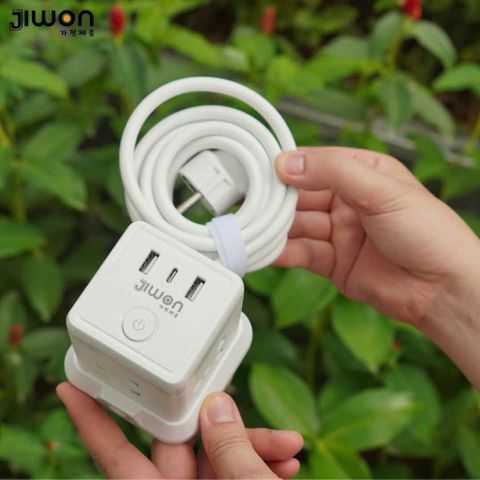 Ổ Cắm Điện Đa Năng JIWON - Tích Hợp Cổng USB và Type C, Tự Ngắt An Toàn, 4 Ổ, Chiều Dài 2.4m