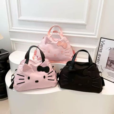 Túi Xách Nữ Hello Kitty Dáng Duffle Quai Da Cao Cấp - Túi Đeo Chéo Du Lịch Đi Học Đi Chơi Cực Dễ Thương Hot Trend