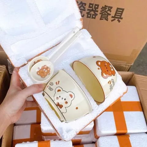 Set 2 Bát Ngộ Nghĩnh Kèm 2 Thìa - Decor Nhà Xinh