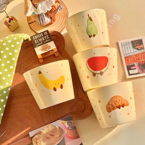 Sét 4 Cốc Sứ Decor Cao Cấp Hình Trái Cây & Croissant Dễ Thương - Ly Sứ Uống Nước, Trà, Cà Phê Hoạt Hình Vintage Đáng Yêu