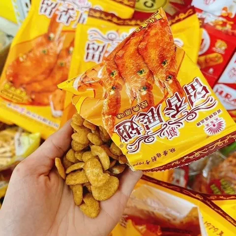 Bimbim Snack Cánh Gà Bịch To 318g - Gồm 18 Gói Nhỏ Tiện Lợi Cho Mọi Dịp