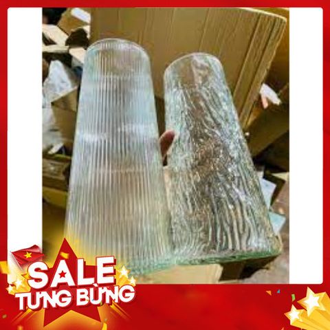 Lọ hoa thủy tinh viền vàng Bình hoa thủy tinh dáng trụ vát cao 21,5 cm decor trang trí