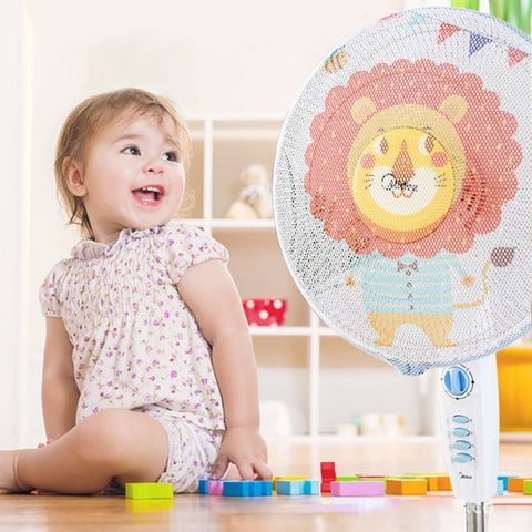 Lưới bọc quạt size to giữ an toàn cho bé