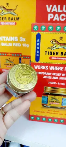 Tiger Balm Red 18g Cù Là Con Hổ Dạng Hũ Nhỏ Gọn