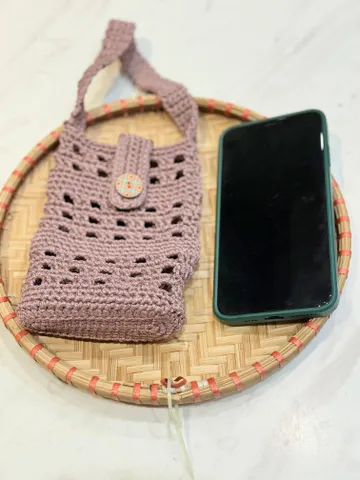 Túi đựng điện thoại làm thủ công bằng len, đồ handmade bằng len