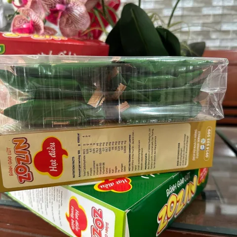 Bánh gạo lứt ZOZIN Việt Hải giòn ngon ăn kiêng - hộp 150g 15 gói