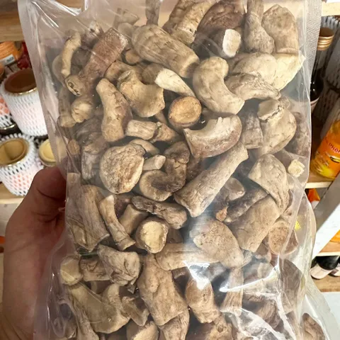 Chân nấm đông cô khô to loại đặc biệt túi 200g