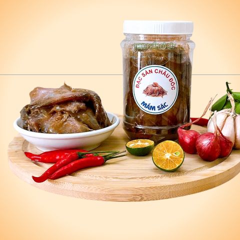 Mắm Cá Sặc Nguyên Con,Chính Gốc Châu Đốc. Chao Bằng Đường Thốt Nốt .
