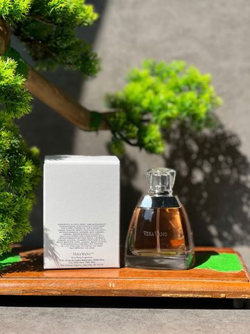 Nước hoa nữ Vera Wang for Women Eau de Parfum dung tích 100ml.