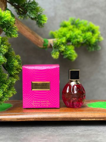 Nước Hoa Nữ Jimmy Choo Rose Passion Eau De Parfum (40ml)